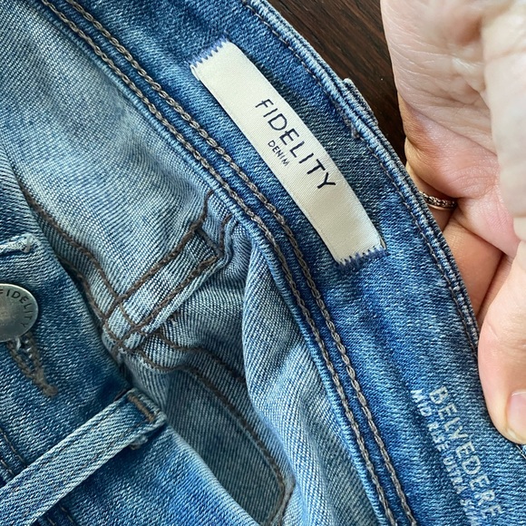 Women’s Fidelity jeans size 25 - Picture 4 of 4